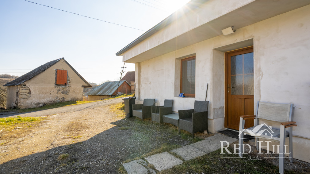 Exkluzívne na predaj novostavba rodinného domu Uňatín