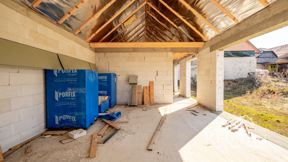 Exkluzívne na predaj novostavba rodinného domu Uňatín