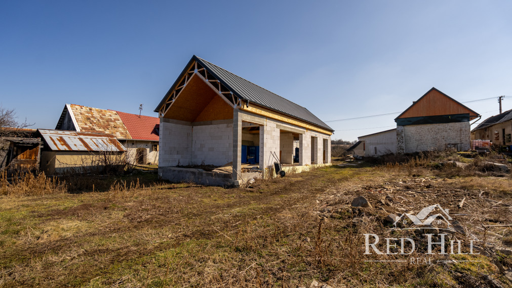 Exkluzívne na predaj novostavba rodinného domu Uňatín