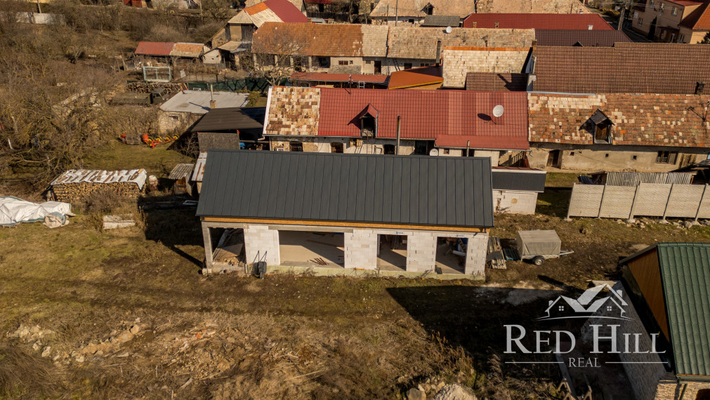 Exkluzívne na predaj novostavba rodinného domu Uňatín
