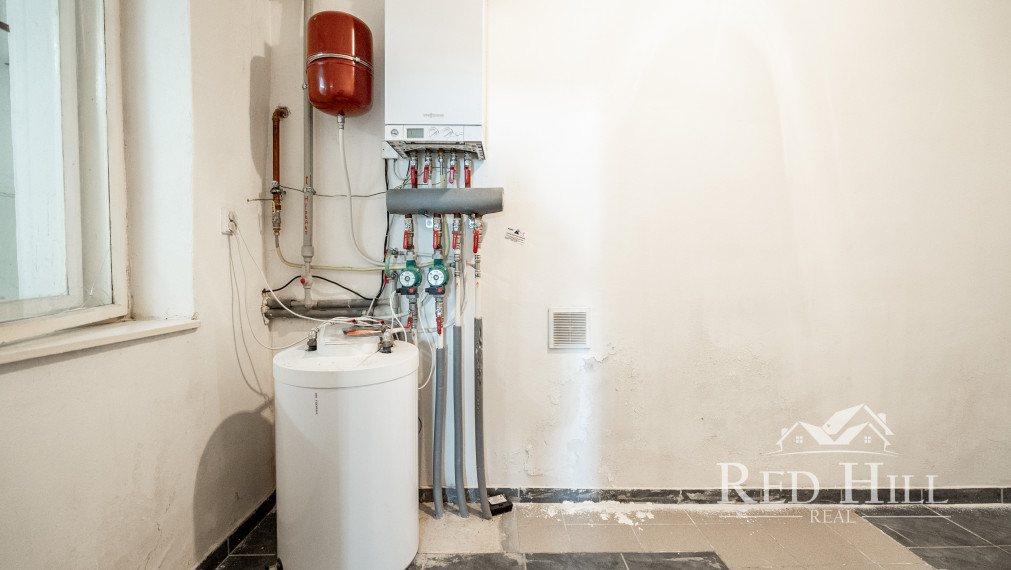 Obchodný priestor na predaj Šahy