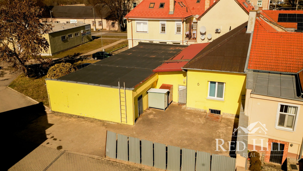 Obchodný priestor na predaj Šahy