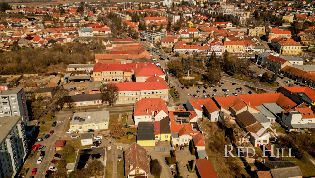 Obchodný priestor na predaj Šahy