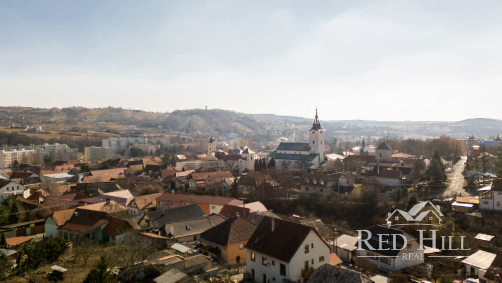 REZERVOVANÉ! Na predaj stavebný pozemok-vynikajúca lokalita v  Krupine