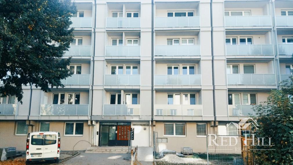 Na predaj 2 izbový byt v Považskej Bystrici na Mládežníckej ulici