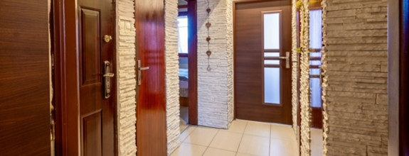 Na predaj 4 izbový byt s garážou a 2 pivnicami v meste Krupina