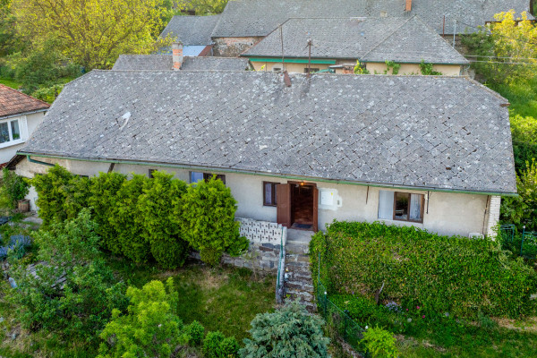 Rodinný dom na predaj - Horné Mladonice