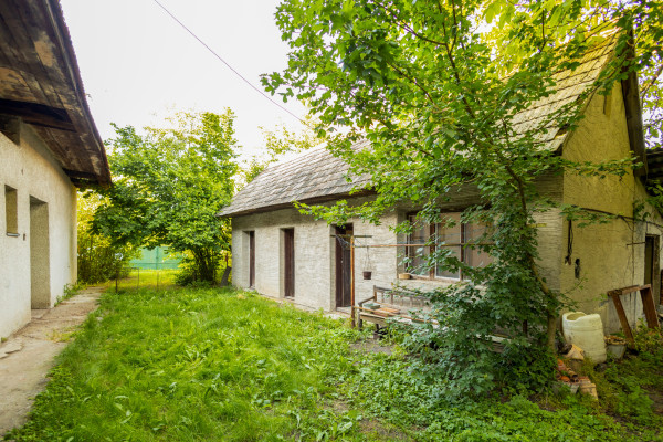 Na predaj rodinný dom- bývalý mlyn s rozsiahlymi pozemkami